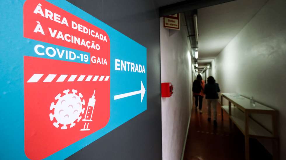 A pandemia de Covid-19 provocou, pelo menos, 3.875.359 mortos no mundo, resultantes de mais de 178,6 milhões de casos de infeção, segundo um balanço da AFP