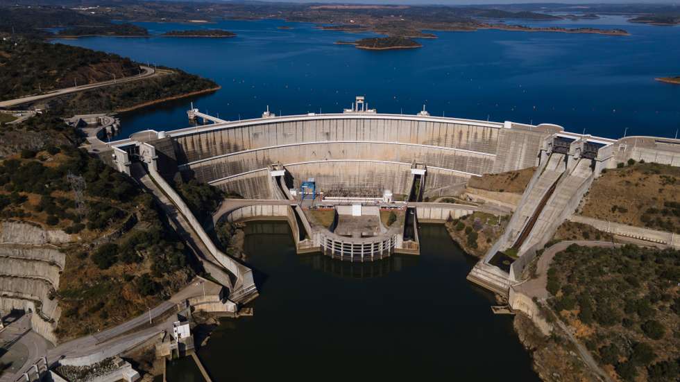 Produção de eletricidade nas barragens com bombagem atinge recorde a 15 de novembro