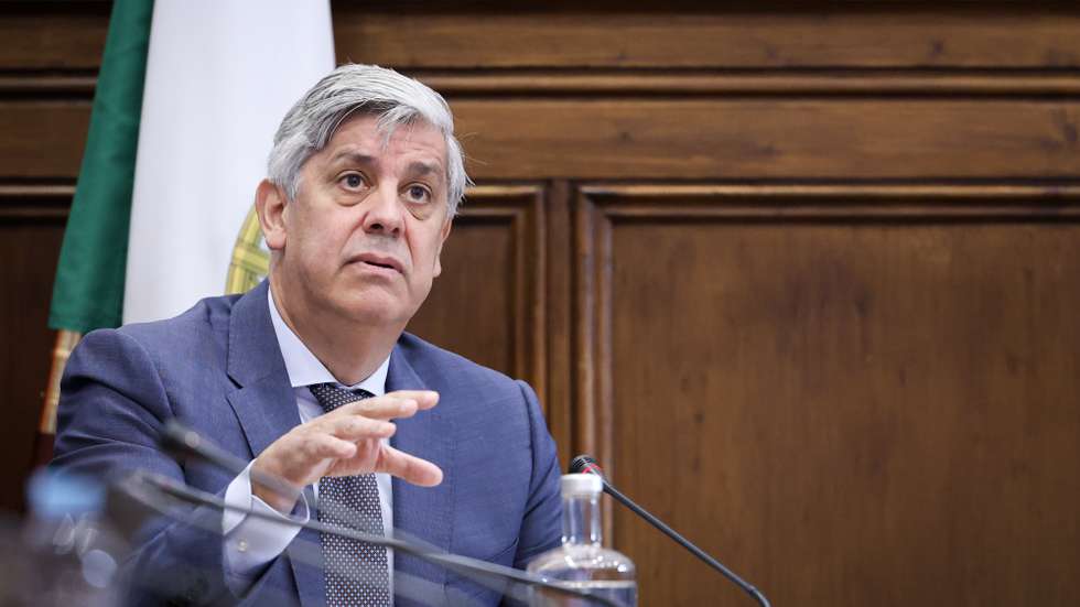 Mário Centeno disse em entrevista à RTP que o caso de Hélder Rosalino e do salário dos consultores "nem sequer é um caso".