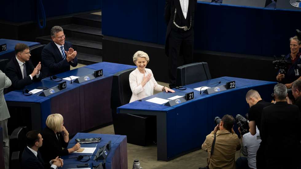 Ursula Von der Leyen viu os comissários do seu próximo executivo serem aprovados no parlamento europeu