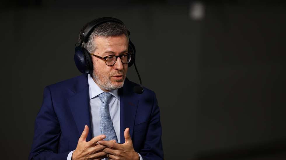 Carlos Moedas falou aos jornalistas nos Paços do Concelho, em Lisboa, na apresentação do Projeto Integrado de Requalificação do Eixo da Almirante Reis
