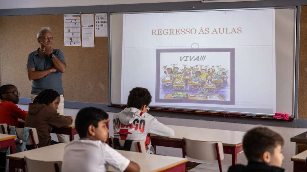 A Federação Nacional da Educação pede a abertura de um processo negocial específico até ao final do ano