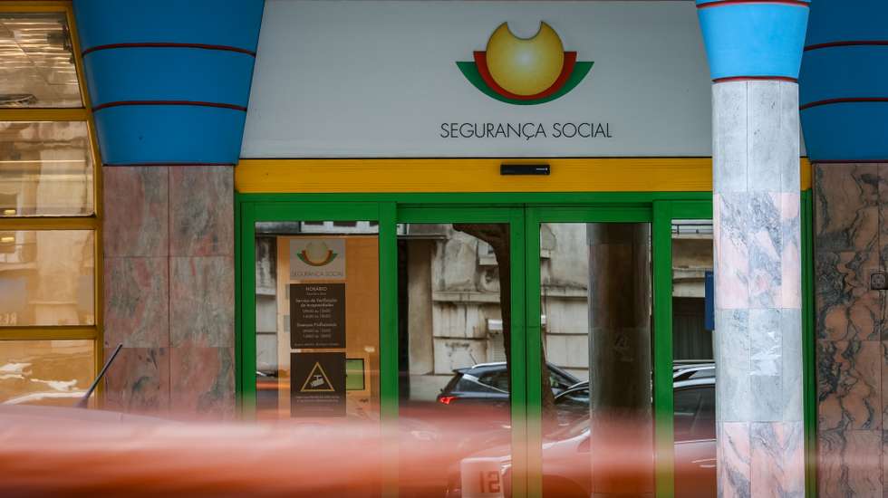 O ISS salienta ainda que "estas mensagens não são enviadas pela Segurança Social e têm como único objetivo permitir aos seus autores obter valores ou informação de forma ilegítima"