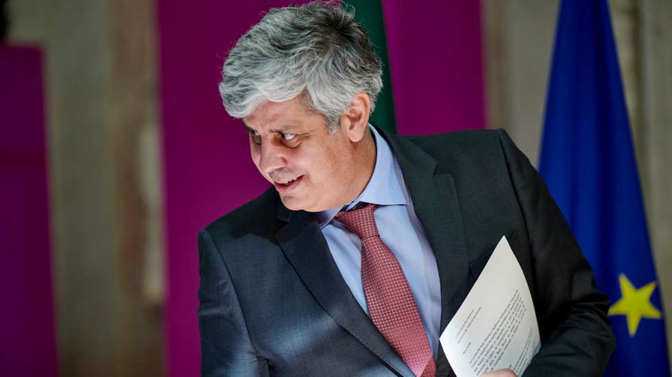 Governor Of Bank Of Portugal Holds A Press Conference On Novo Banco