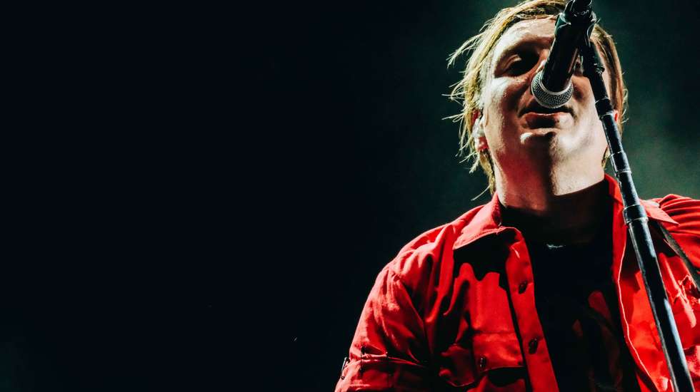 Win Butler voltou a ser o xamã pop à frente dos Arcade Fire, aqueles que deram um dos concertos da última noite de festival