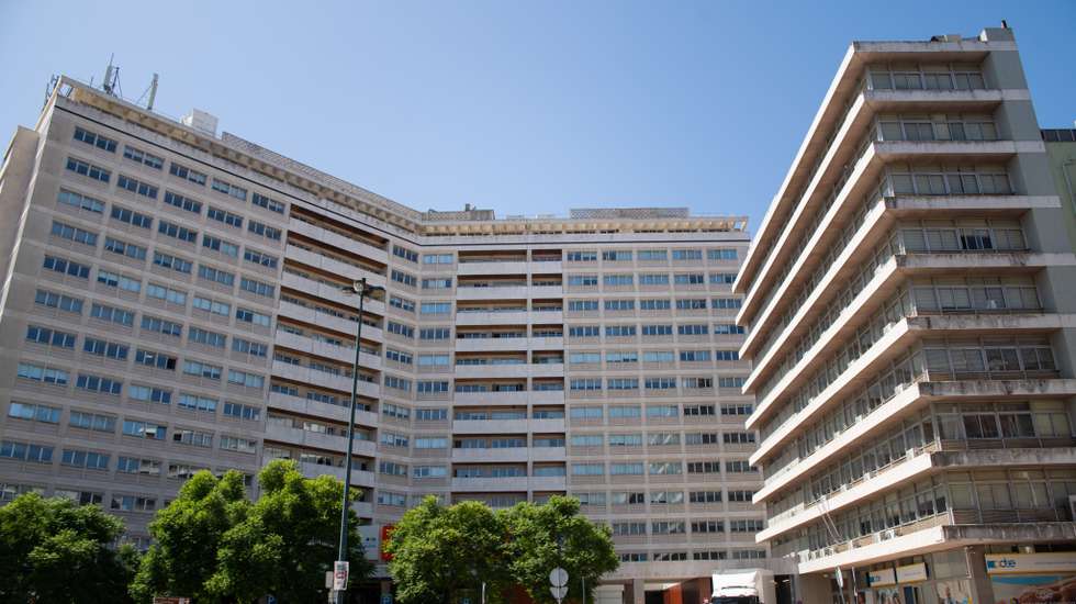 O Porta a Porta destaca ainda que Lisboa foi referida pela Comissão Europeia "como um dos exemplos mais graves da crise"