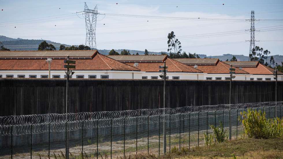 Torres da cadeia de Vale de Judeus foram destruídas em 2017