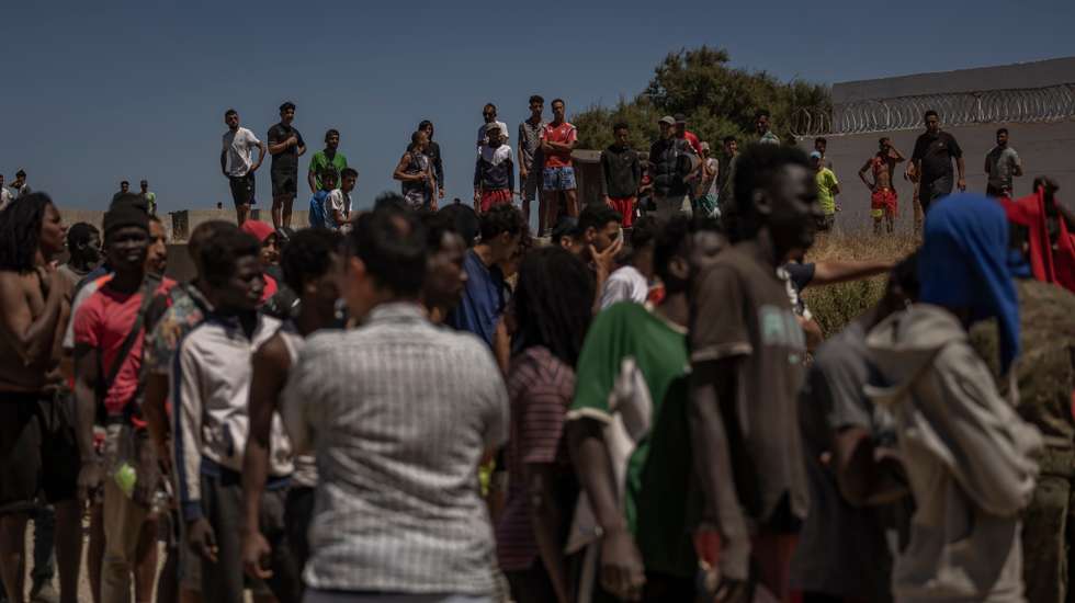 Crise migratória agravou-se depois da entrada em massa de migrantes em Ceuta a 31 de julho