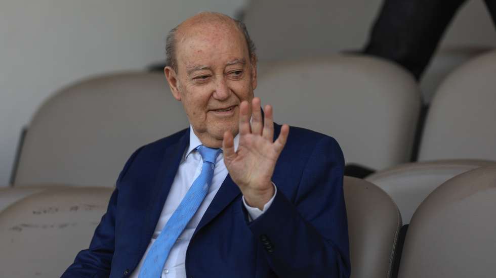 Pinto da Costa não quis fazer grandes comentários sobre André Villas-Boas (embora tenha deixado algumas indiretas durante a entrevista) e também preferiu não revelar quando vai avançar com nova candidatura