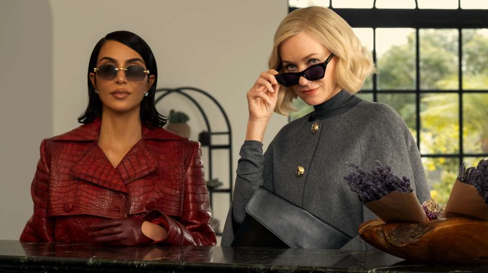 Kim Kardashian e Naomi Watts, ou melhor, Allura Grant e Liberty Ronson, as protagonistas desta história