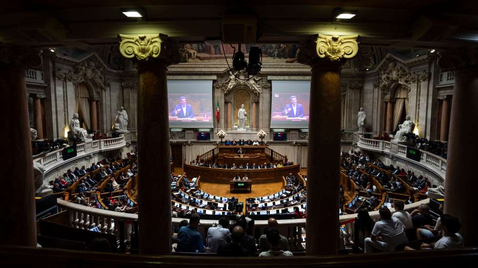 Após a atual fase experimental, o objetivo é passar a abrir em regra o Parlamento aos sábados