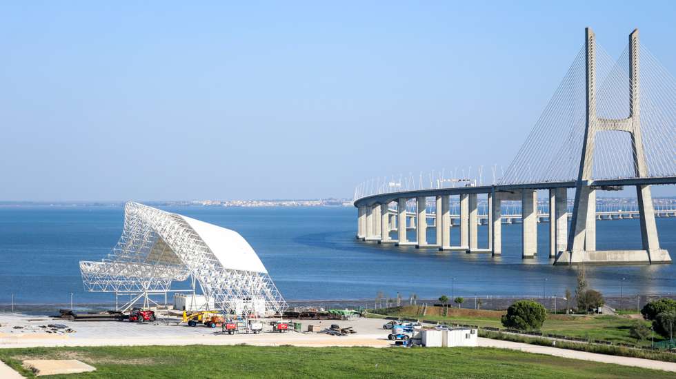 A proposta pretende ser uma homenagem ao Papa Francisco no Parque Tejo