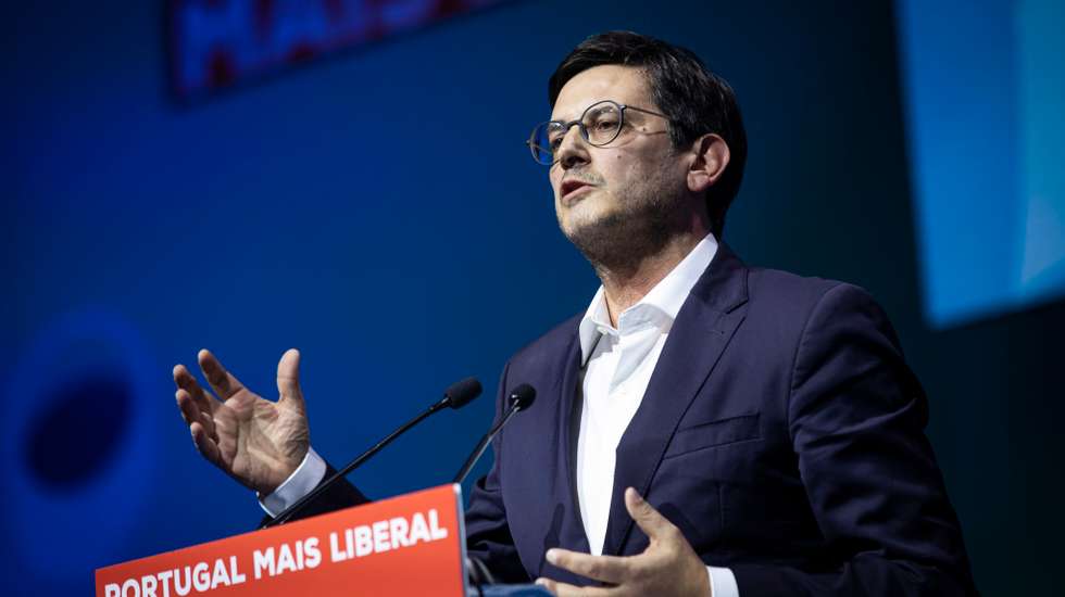 Rui Rocha disse estar "muito, muito confiante" de que esta "é a posição certa neste momento"