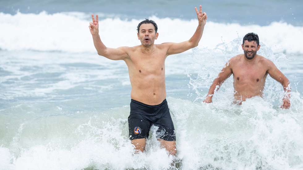 Luís Montenegro na praia