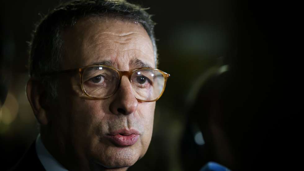 António José Seguro defendeu também a necessidade de afirmar o ensino do português no estrangeiro