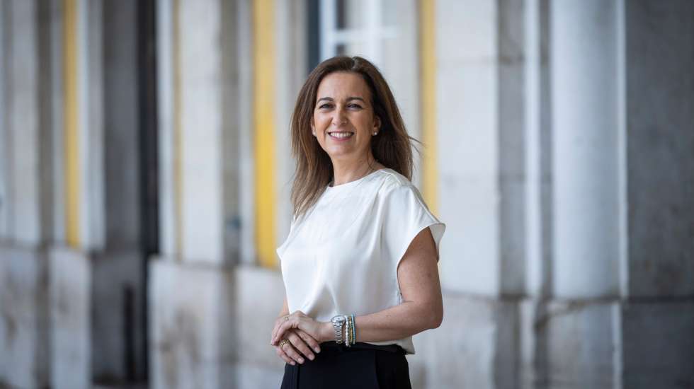 A carta "Pela liberdade de escrever, de publicar, de ler" foi enviada às ministras da Administração Interna, Margarida Blasco, e da Justiça, Rita Alarcão Júdice, com conhecimento da ministra da Cultura, Dalila Rodrigues