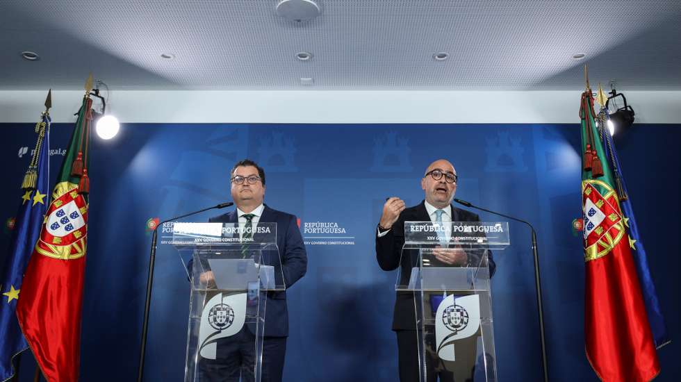 Miguel Pinto Luz Joaquim Miranda Sarmento conselho ministros TAP