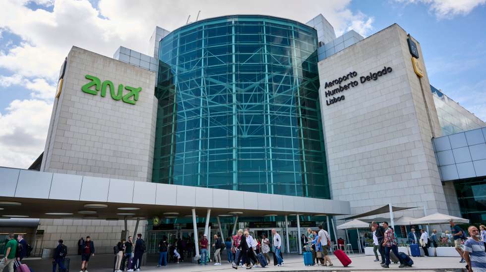 A PSP exerce as suas atribuições em 16 infraestruturas aeroportuárias, incluindo as regiões autónomas da Madeira e Açores