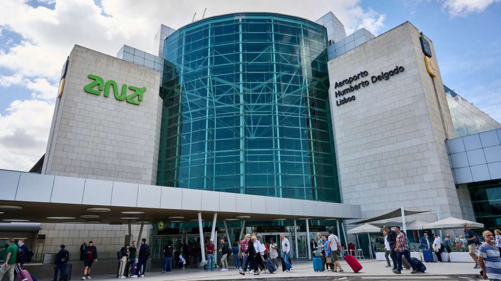 A PSP exerce as suas atribuições em 16 infraestruturas aeroportuárias, incluindo as regiões autónomas da Madeira e Açores