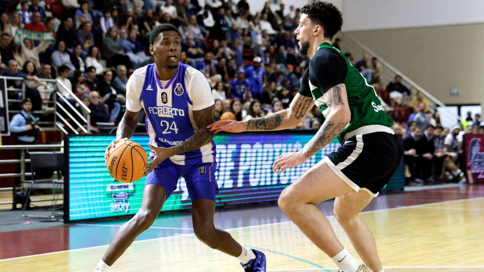 Cornelius Hudson FC Porto basquetebol