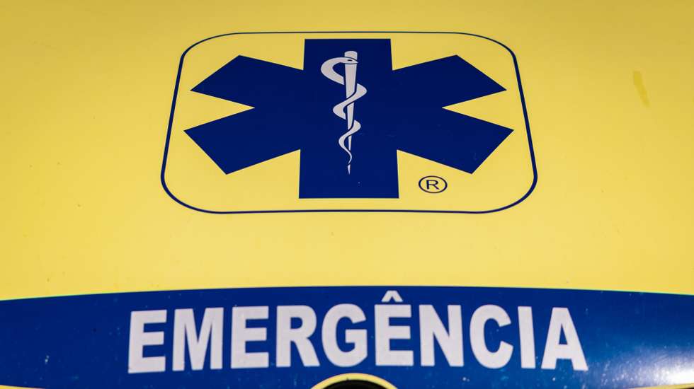 Ambulância de emergência
