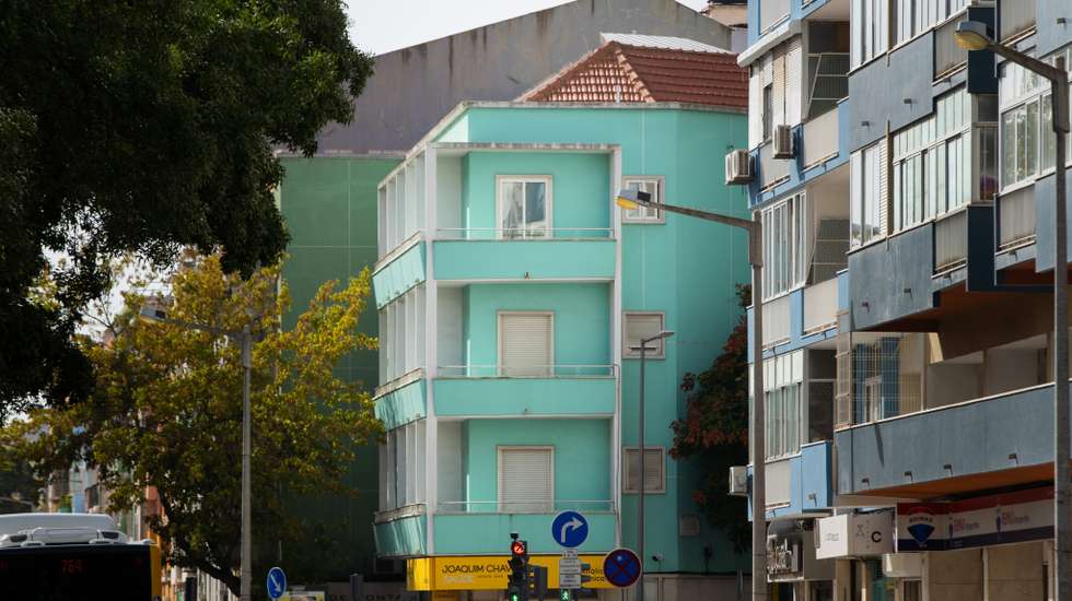 A descida da taxa de IVA de 23% para 6% é uma das principais medidas do pacote fiscal do Governo para aumentar a oferta de casas e combater a crise habitacional