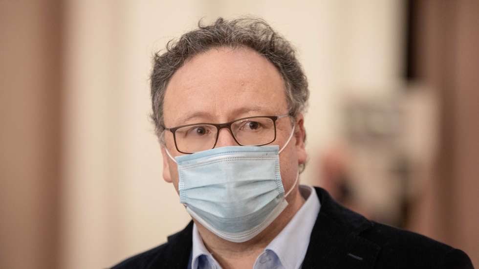 Questionado sobre a pertinência da proposta, em tempo de pandemia, o presidente do Conselho Económico e Social respondeu: “Não estamos em estado de paralisia, nem impedidos de pensar”