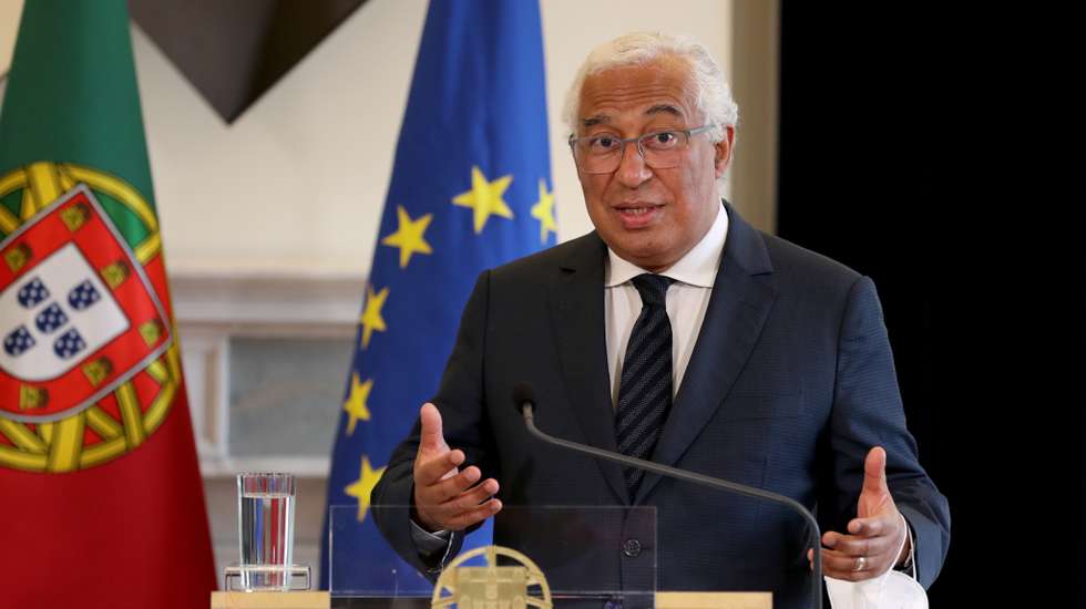 O primeiro-ministro, António Costa, aproveitou também "o dia festivo para saudar todos os membros da família naval"
