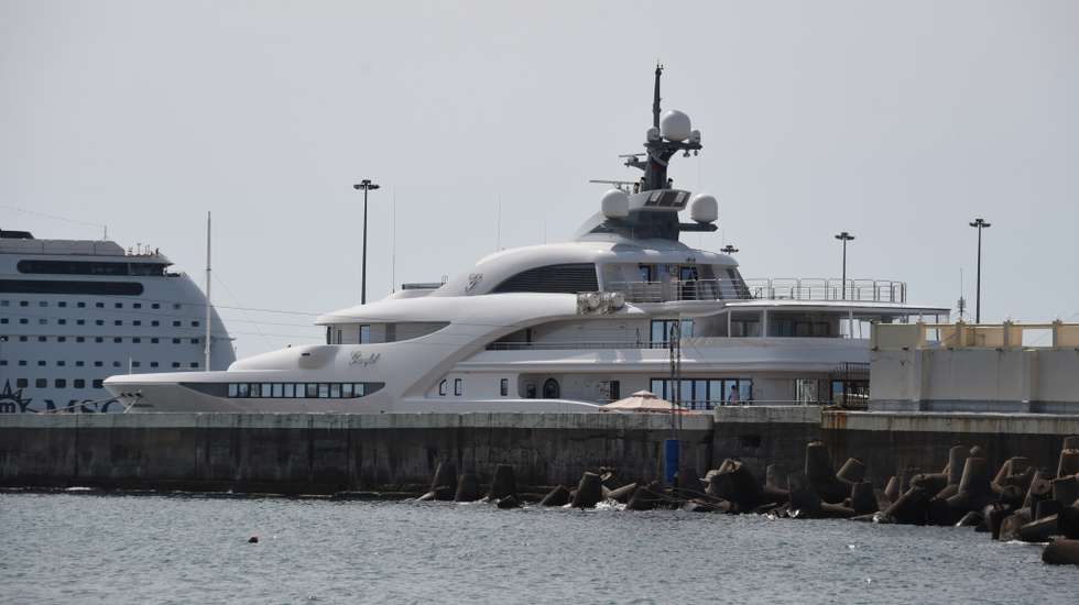Vladimir Putin's yacht 'Graceful'