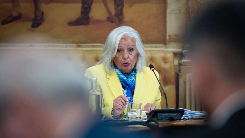 &quot;É tempo de deixar as mulheres fora das fogueiras&quot;, diz representante do Movimento Democrático das Mulheres