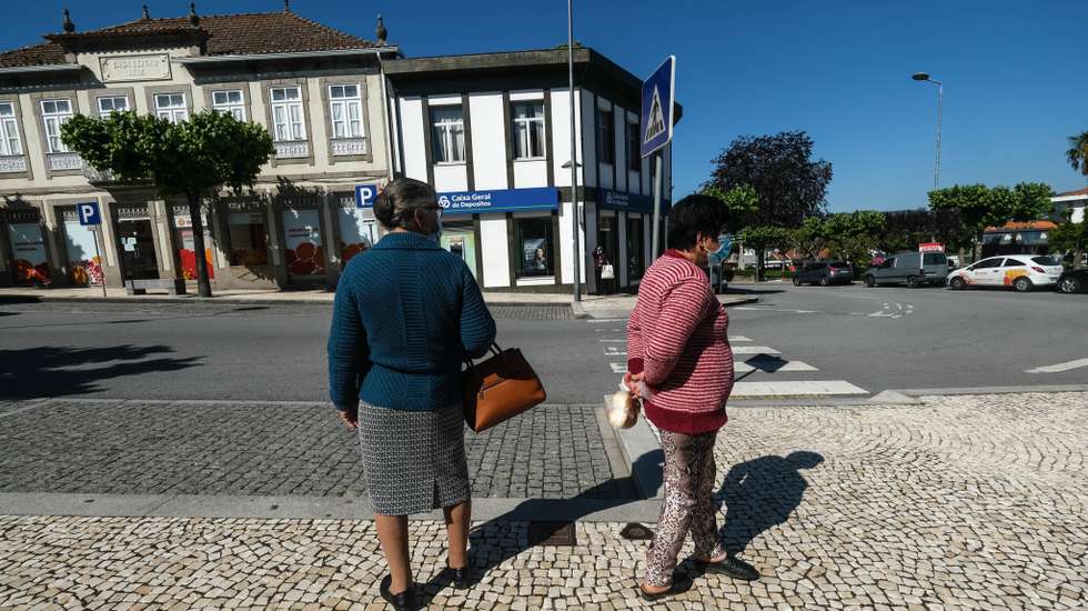 Resende recuou este sábado uma fase do plano de desconfinamento devido ao número de casos ativos de Covid-19 no concelho