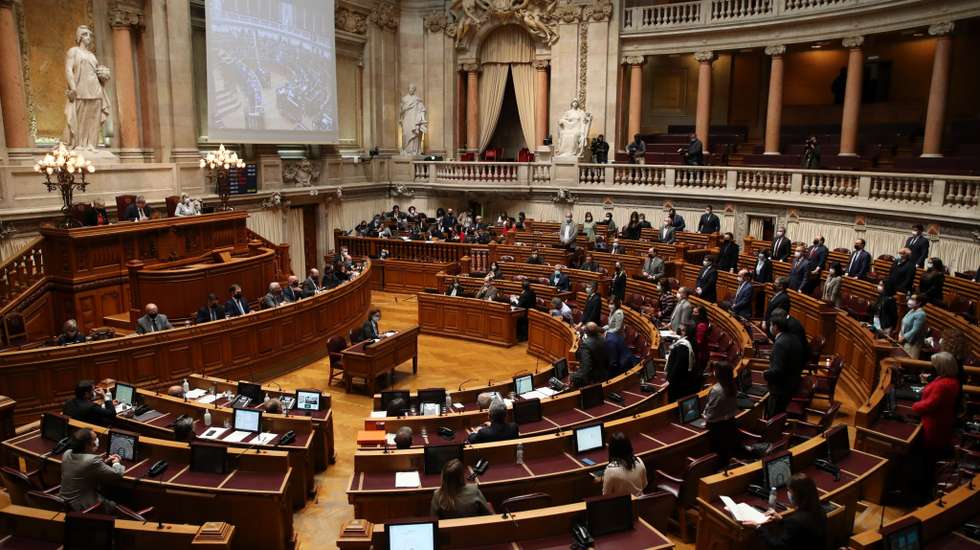 Propostas estão a ser analisadas na Comissão da Transparência