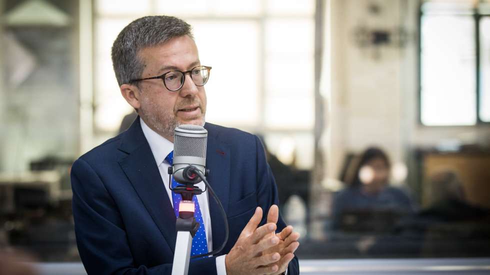 Inauguração dos novos estúdios da Rádio Observador com o presidente da câmara municipal de Lisboa, Carlos Moedas. Lisboa, 25 de novembro de 2021. JOÃO PORFÍRIO/OBSERVADOR