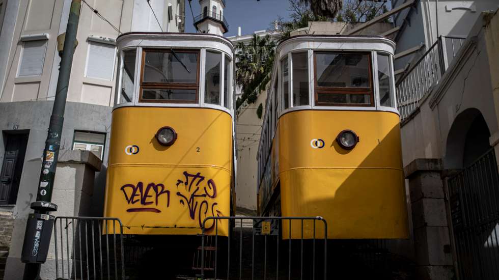 Para elaborar este regime legal foram ouvidas 13 entidades, entre autoridades de transportes, municípios e empresas de transportes