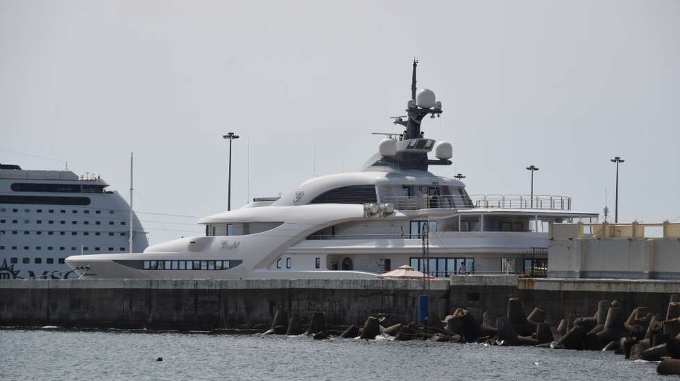 Vladimir Putin's yacht 'Graceful'