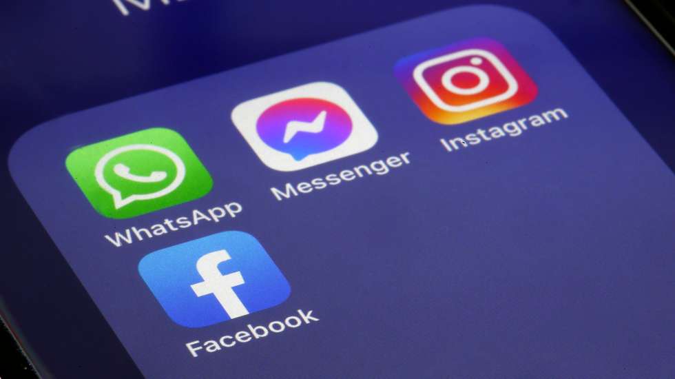 Facebook Reports First Ever Decrease In Daily Active Users