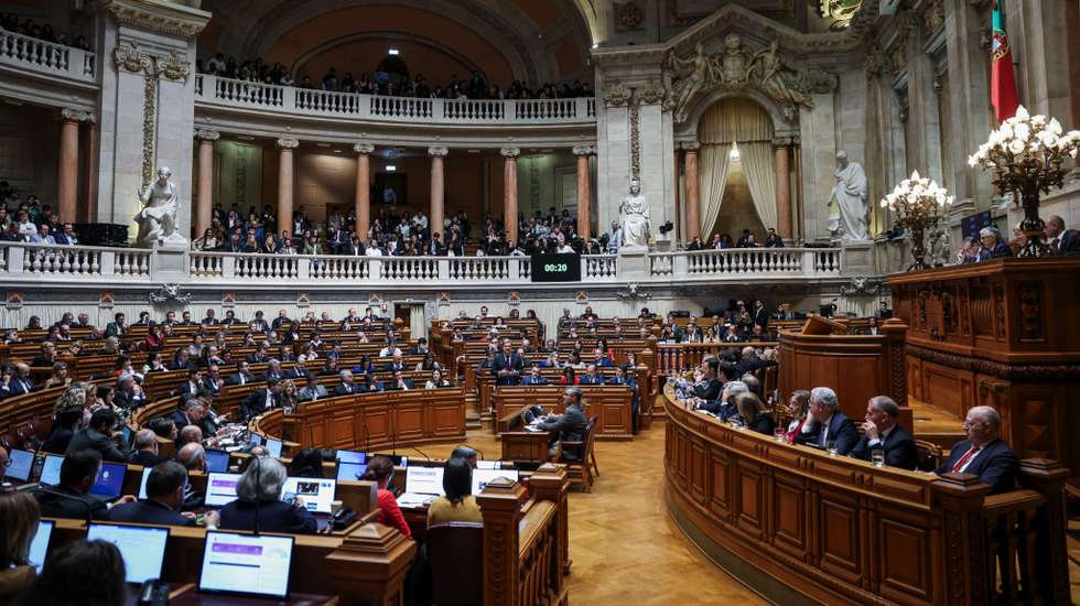 A ordem de trabalhos desta quarta-feira seria apenas o debate preparatório do Conselho Europeu