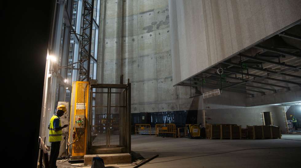 Os novos elevadores nas estações de metro do Martim Moniz e do Intendente entraram em funcionamento