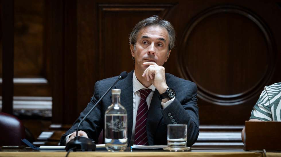 Luís Pereira dos Santos foi ouvido pela primeira vez sobre os erros nos exames