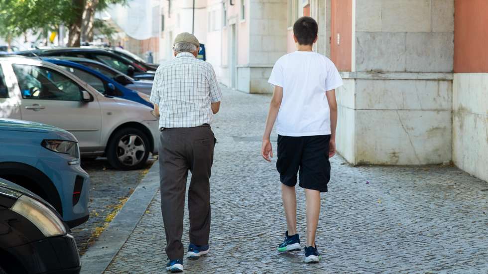 O Governo estima gastar 400 milhões de euros com este apoio, que será pago entre 7 e 8 de dezembro, em conjunto com a pensão desse mês