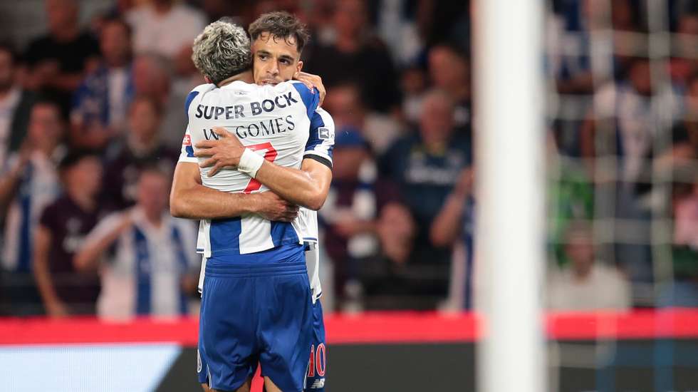 Os dragões só desbloquearam o jogo já dentro da última meia-hora