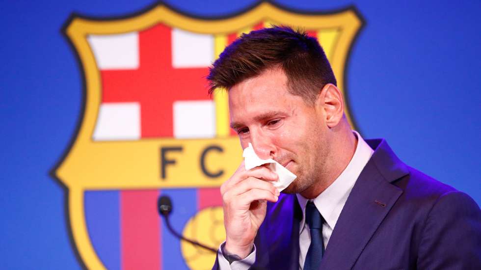 Messi fez 672 golos e 305 assistências pelo Barcelona