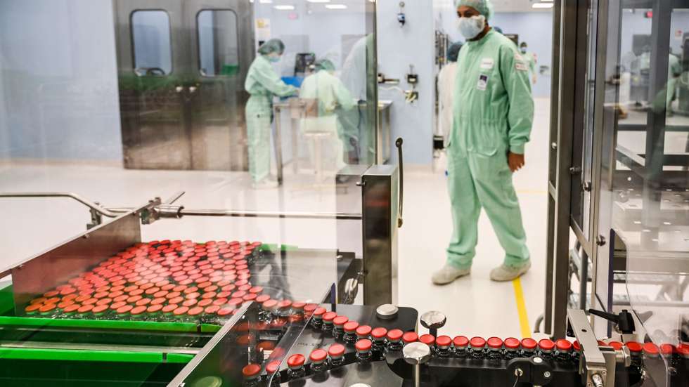 ITALY-HEALTH-VIRUS-SCIENCE-TECHNOLOGY-PHARMACEUTICALS-VACCINE-MA