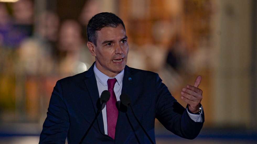 Pedro Sánchez respondeu com um “um rotundo não” à questão de Pablo Casado