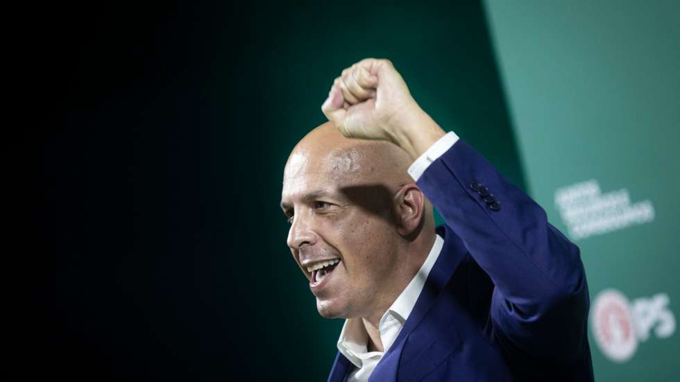 Foi presidente da Câmara Municipal do Funchal entre 2013 e 2019. Tentou derrotar Miguel Albuquerque e falhou. Agora chega ao Governo