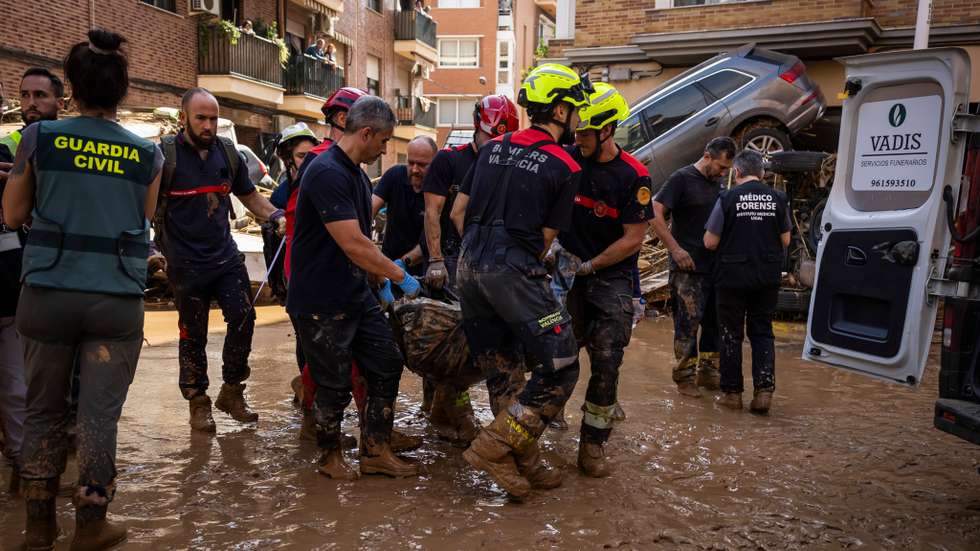 A última atualização dava conta de 158 mortes em Espanha devido às cheias
