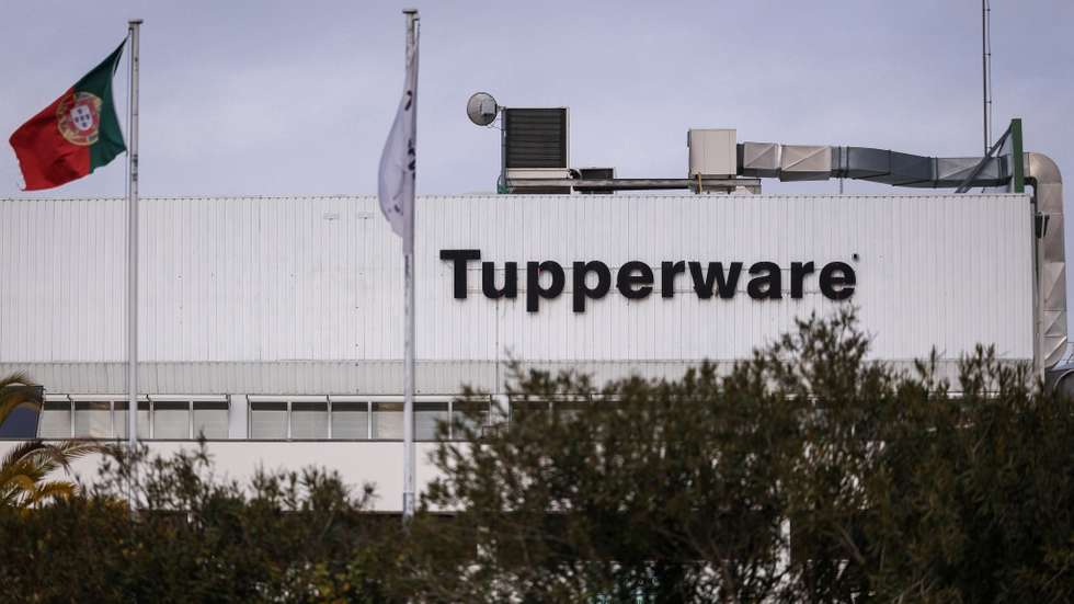 Tupperware despediu esta 5.ª feira 200 empregados – Observador
