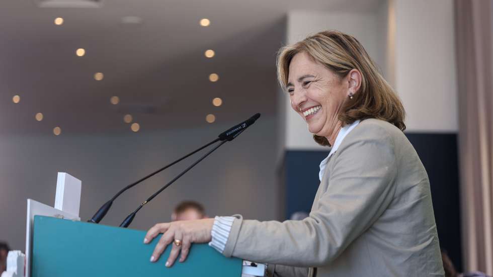 A autarca reagiu à decisão do Governo, anunciada esta quarta-feira pela ministra da Saúde, de criar a curto prazo uma urgência regional de obstetrícia na Península de Setúbal