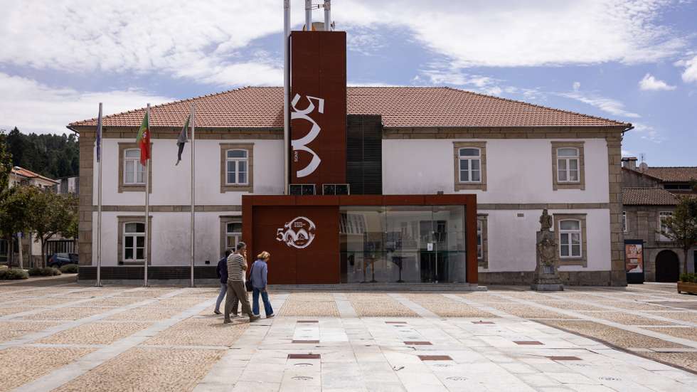 As intervenções enquadram-se no plano de ação dos investimentos territoriais integrados da Comunidade Intermunicipal do Alto Tâmega e Barroso, aprovado no programa Norte 2030, no âmbito dos cuidados de saúde primários