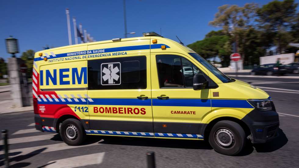 O acidente mobilizou 22 operacionais dos Bombeiros de Cantanhede e Mira, da GNR e do INEM